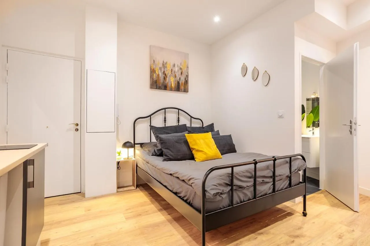 Appartement Lumignons Lyonnais - Vaise France